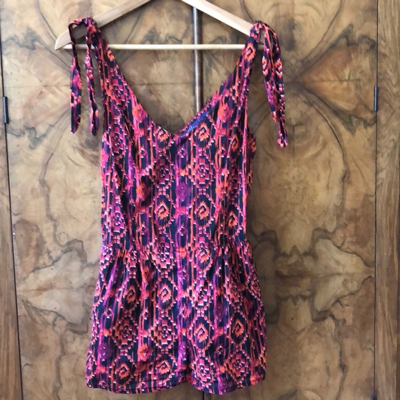 Ikat print Romper - Picture 1 of 5